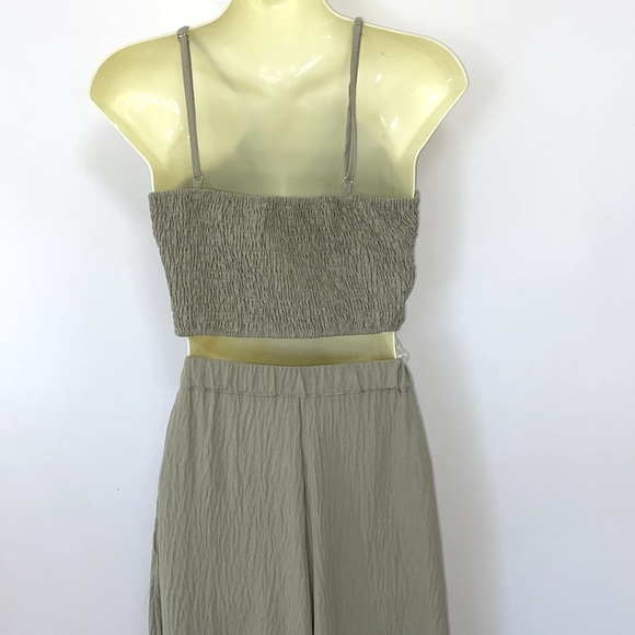 Advocado Green Two Piece Pants and Tie Elastic Top Size Medium NWOT - Picture 5 of 7